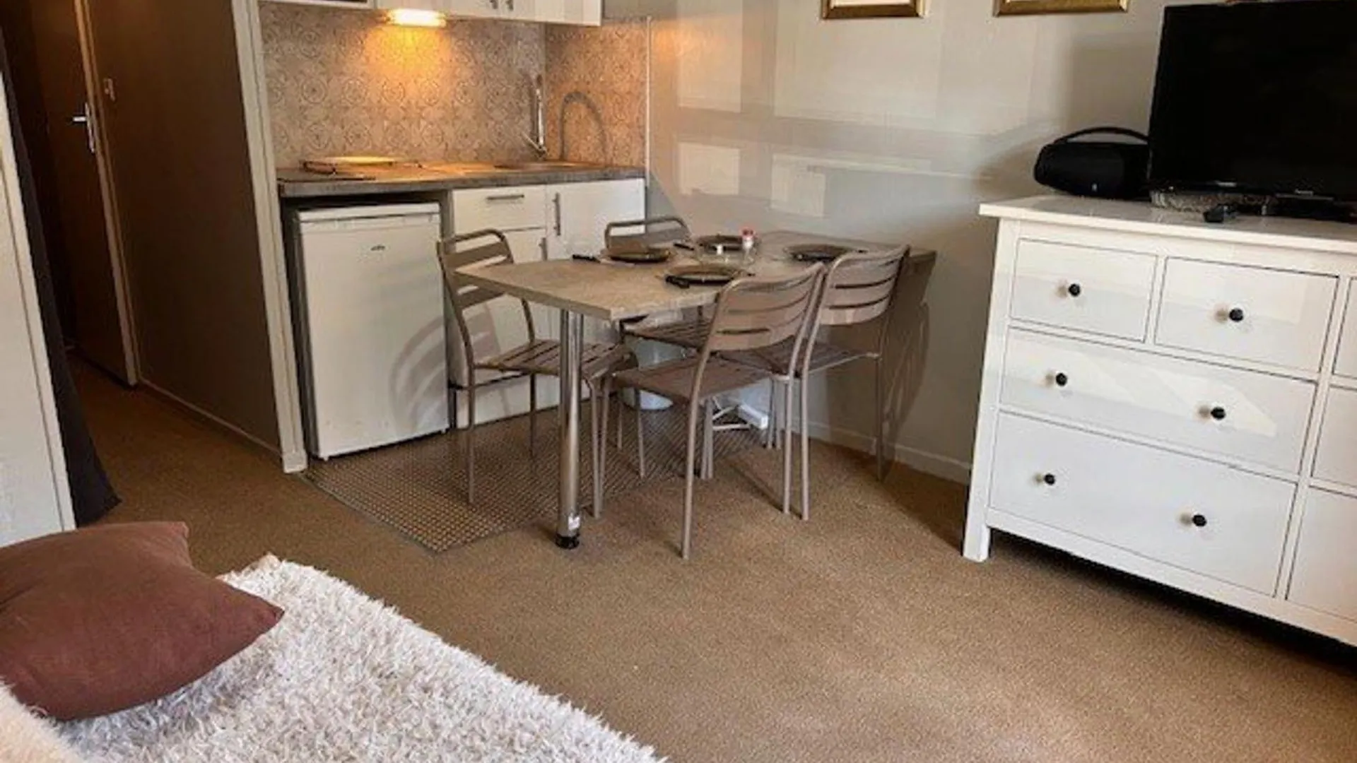 Apartment Studio 4 Pers, Balcon Sud, Proche Commerces Et Teleski, Risoul 1850 - Fr-1-330-578